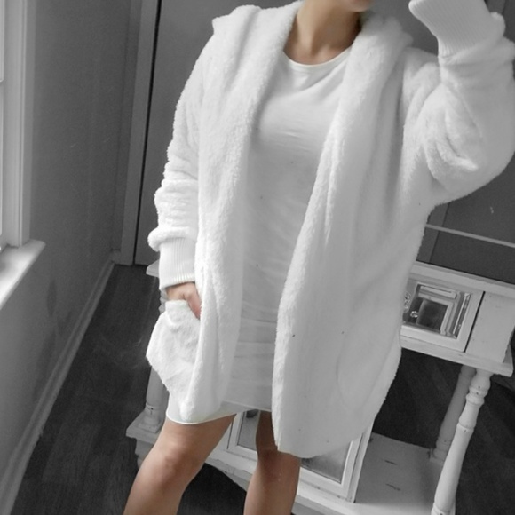 //SOLD OUT//Bella Edge// - Picture 2 of 8